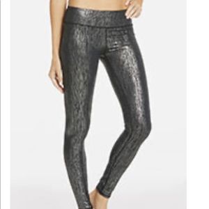 Mid-Rise Printed PowerHold® Legging